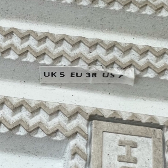 Hunter Double Buckle Chunky Platform Sandals - Picture 11 of 11